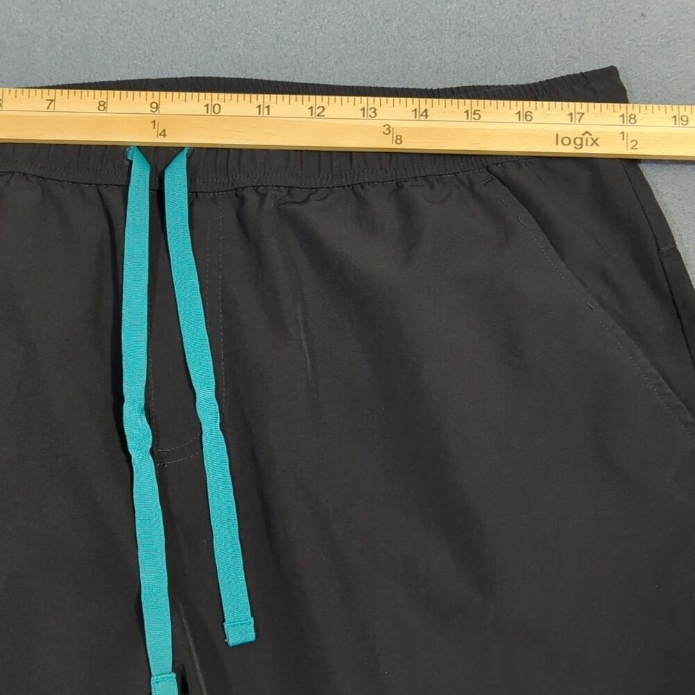 Figs Scrub Set Men's XXL/XL Black FionX Fabric Leon Three Pocket Top Joggers - Picture 12 of 16